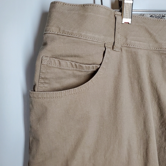 Rider by Lee Comfort No Gap Waist Band Tan Midrise Bootcut Tan Jeans. Size 18W L - Picture 4 of 7